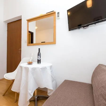 Veca Apartman *