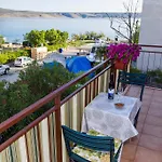 Veca Starigrad Paklenica