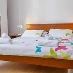 Veca Apartman *