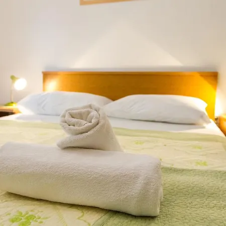 Appartamento Veca Starigrad Paklenica