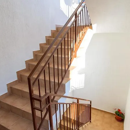 Veca Starigrad Paklenica