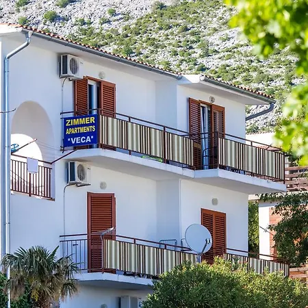 Veca *