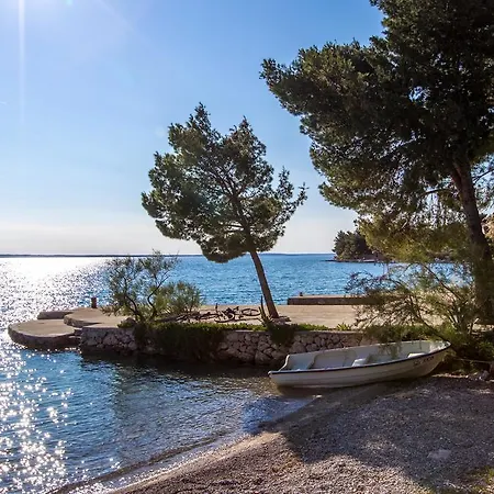 Veca Lejlighed Starigrad Paklenica