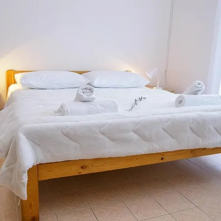 Appartamento Veca Starigrad Paklenica