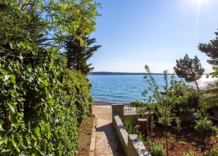 Veca Starigrad Paklenica