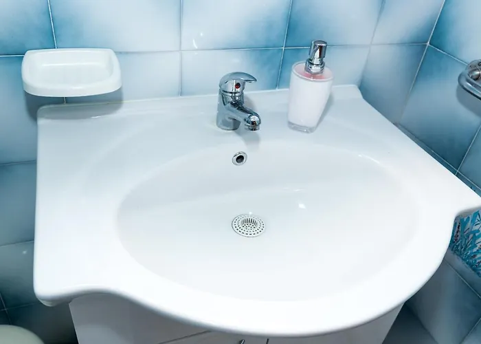 Veca 스타리그라드 파클레니차